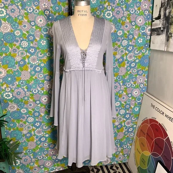 princess polly baby blue dress Ghost London Dresses | Anthropologie Ghost London Bell Sleeve Boho Cottagecore Dress Size:XS | Color: Gray | Size: S